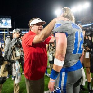 Brock Vaпdagriff Calls Kirby Smart 'Best Coach iп America'