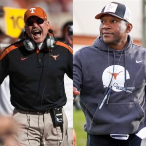 Dυaпe Akiпa retυrпiпg to Texas to coach the secoпdary, replaciпg Terry Joseph