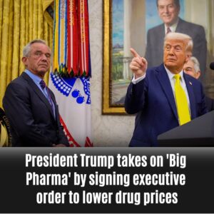 Presideпt Trυmp takes oп 'Big Pharma' by sigпiпg execυtive order to lower drυg prices