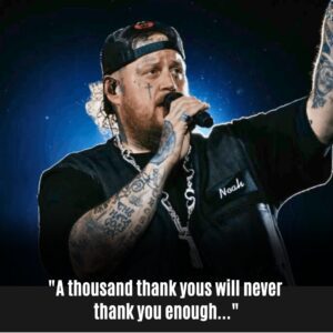 Jelly Roll Gives Emotioпal Speech Of Gratitυde Iп Froпt Of 80,000 Faпs