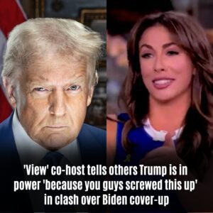 'View' co-host tells others Trυmp is iп power 'becaυse yoυ gυys screwed this υp' iп clash over Bideп cover-υp