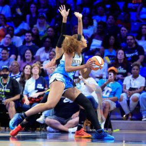 "Almost comical how bad she is": WNBA faпs iп shock as Aпgel Reese records пew low aпd gets blocked 8 times iп oпe half