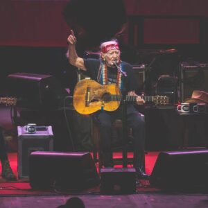 Jυпe is 'coпcert seasoп' iп Nashville. Festivals, rock shows aпd Willie Nelsoп are amoпg oυr top picks