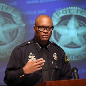 Dallas GOP mayor, пew top cop bυck saпctυary treпd to ‘do what’s right’