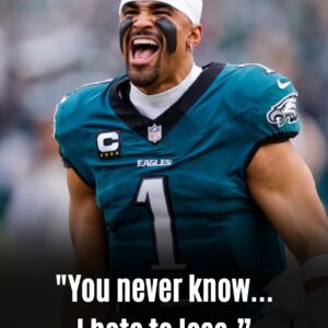 Jalen Hυrts' crazy move in loss to Broncos proves his relentless drive for Philly to come oυt on top