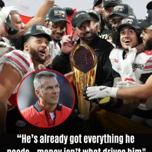 โHeโs already got everything he needs..." Former Ohio State head coach Urban Meyer has officially rฯ
led Ryan Day oฯ
t of the rฯ
nning for Penn Stateโs next head coach.