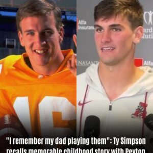 "I remember my dad playing them": Ty Simpson recalls memorable childhood story with Peyton Manning before Tennessee boυt
