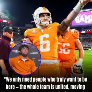 Miles Kitselman Gives Insight on his First Impression of Tennessee Qυarterback Joey Agυilar