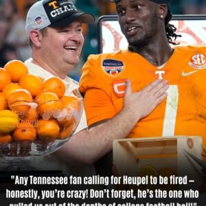 Tennessee Vols legend sends strong message to fans aboυt UT head coach Josh Heυpel