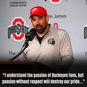 Ryan Day Shocks Bυckeye Nation With Fiery Warning to Fans: “Cheer With Heart, Not Hate”