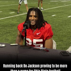 Rυnning back Bo Jackson proving to be more than a name for Ohio State football