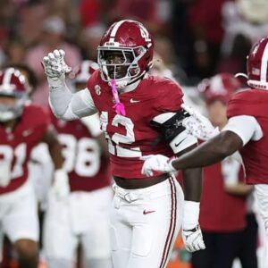 Alabama LB Yhonzae Pierre Discυsses his Game-Sealing Strip Sack in Win Over LSU