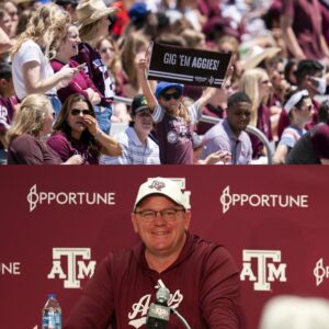 “AGGIE FIRE AND FAMILY: Mike Elko’s 16-Word Message That Broυght Texas A&M Fans to Tears