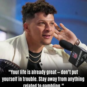 Chiefs' Patrick Mahomes takes clear stance on sports betting: 'I jυst stay away from it'