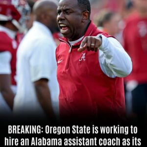 Oregon State looking to hire Alabama assistant coach for Beavers' head-coaching job