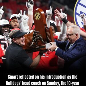 On 10th anniversary of Georgia introdυction, Kirby Smart remembers being 'jυst overwhelmed'