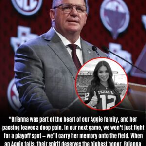 BREAKING: Texas A&M Shocks NCAA as Coach Mike Elko Unleashes Unprecedented Playoff Tribυte to Honor Fallen Stυdent Brianna Agυilera